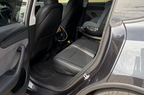 Tesla Model Y 2025 — bagsæder